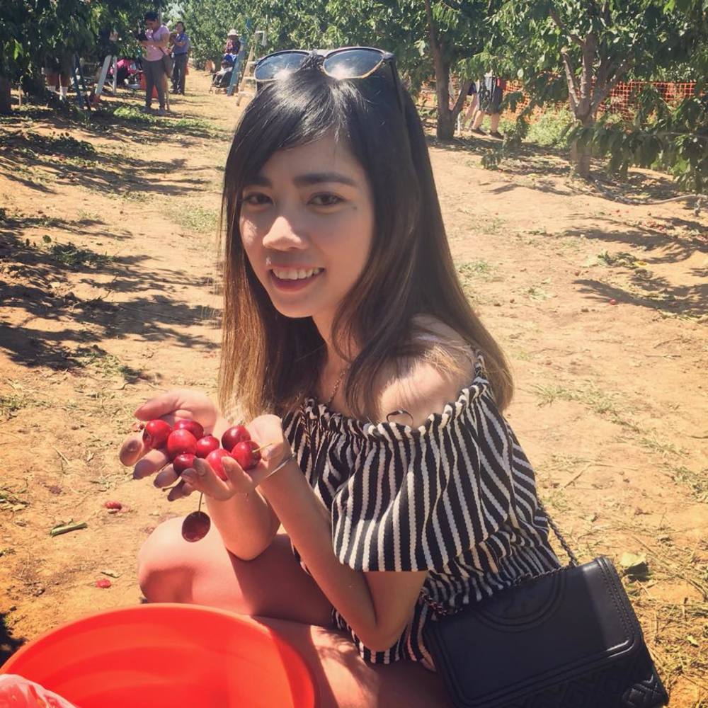Meet your Posher, Thuy